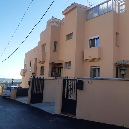 Cozy Apartment In Fuengirola Hills Esterno foto